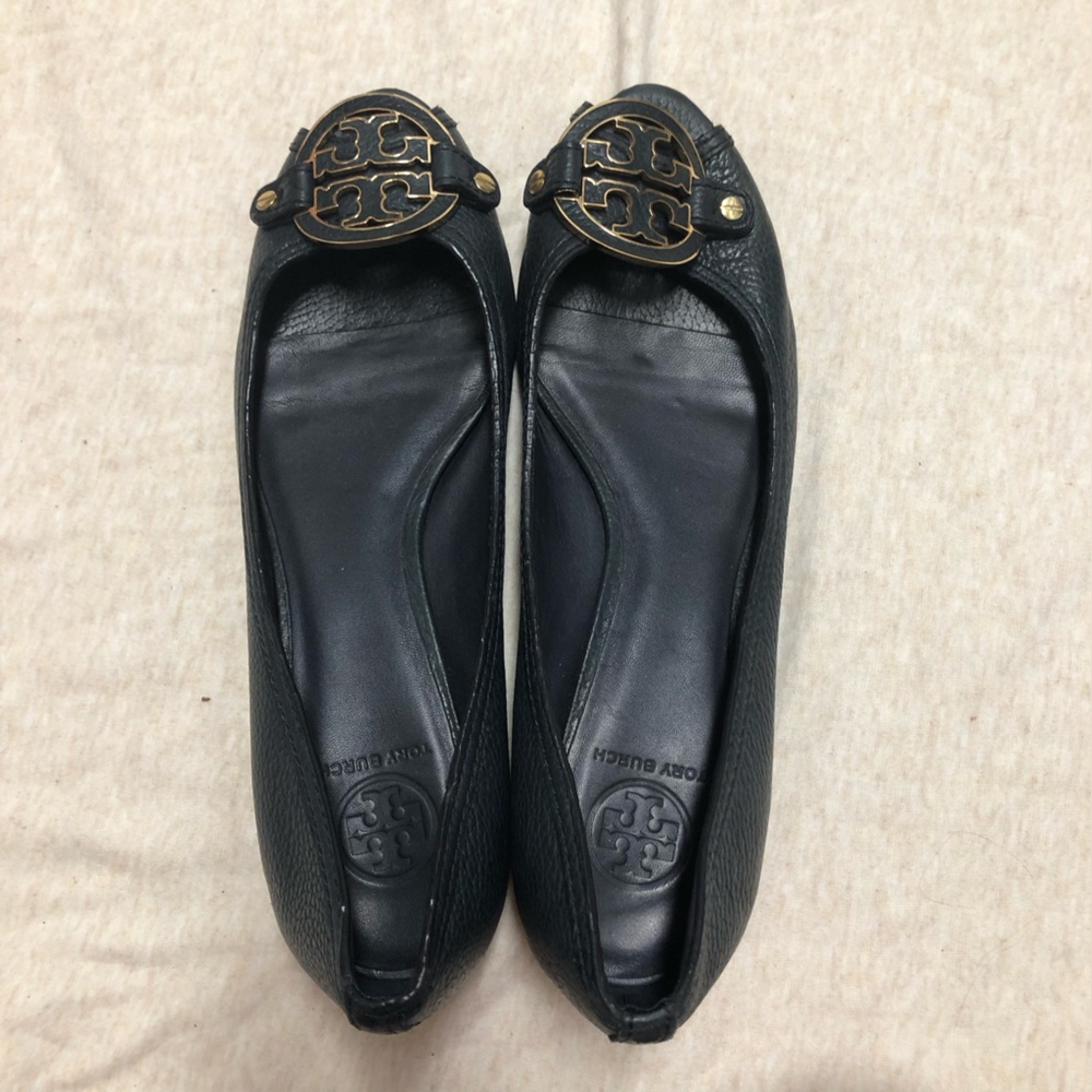 Tory Burch Amanda Demi Wedge Pebble Leather Peep Toe Shoes Navy Blue Gold